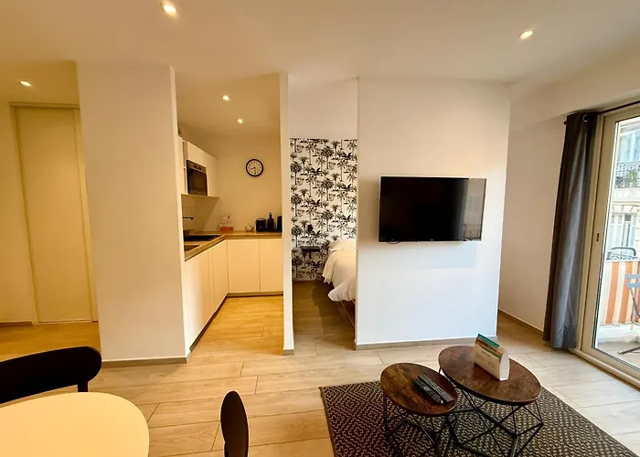 Daire C001-beau Neuf Situe Au Centre *