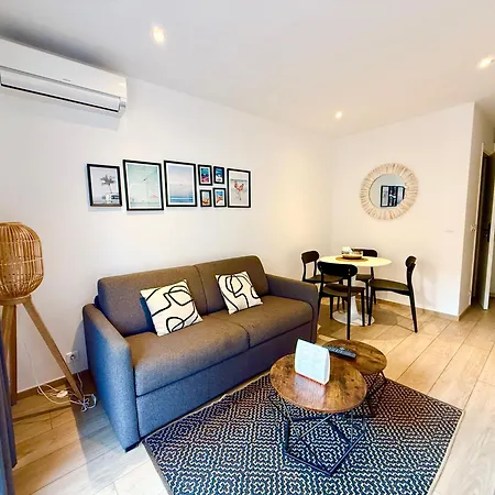 C001-beau Neuf Situe Au Centre Apartmán *