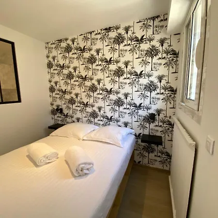 C001-beau Neuf Situe Au Centre *