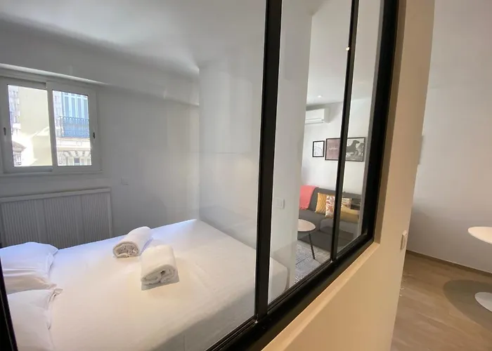 Apartmán C001-beau Neuf Situe Au Centre Cannes