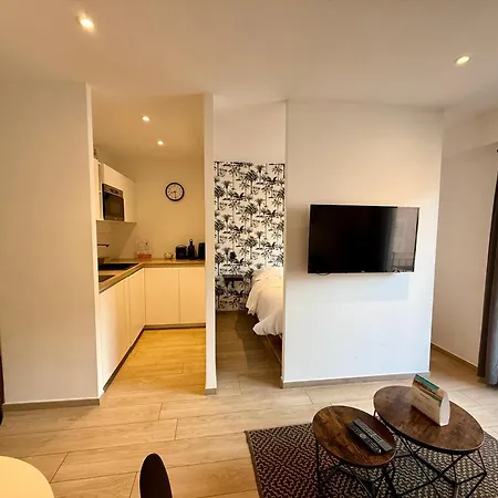 Appartement Beau Neuf Situé Au Centre
